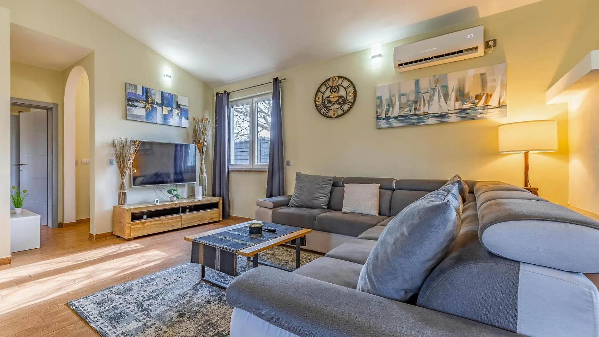 Beautiful Home In Marcana With Wifi Holiday home